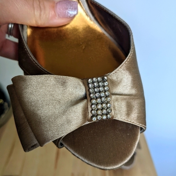 Charles david formal crystal embellished bow peep toe heels 8 - Picture 10 of 13